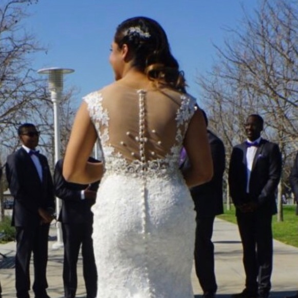 Allure Bridals Wedding dress - Picture 4 of 8